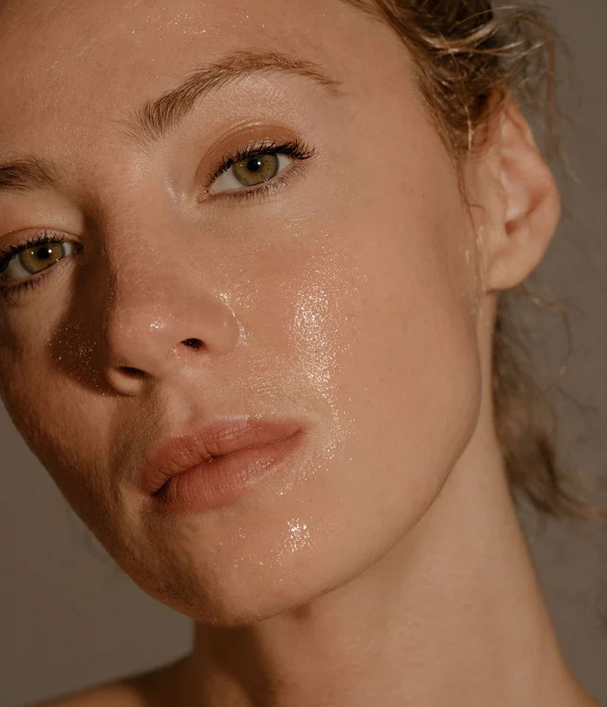 D Peeling. Exfoliante Enzimático + 5AHA´s - Attura