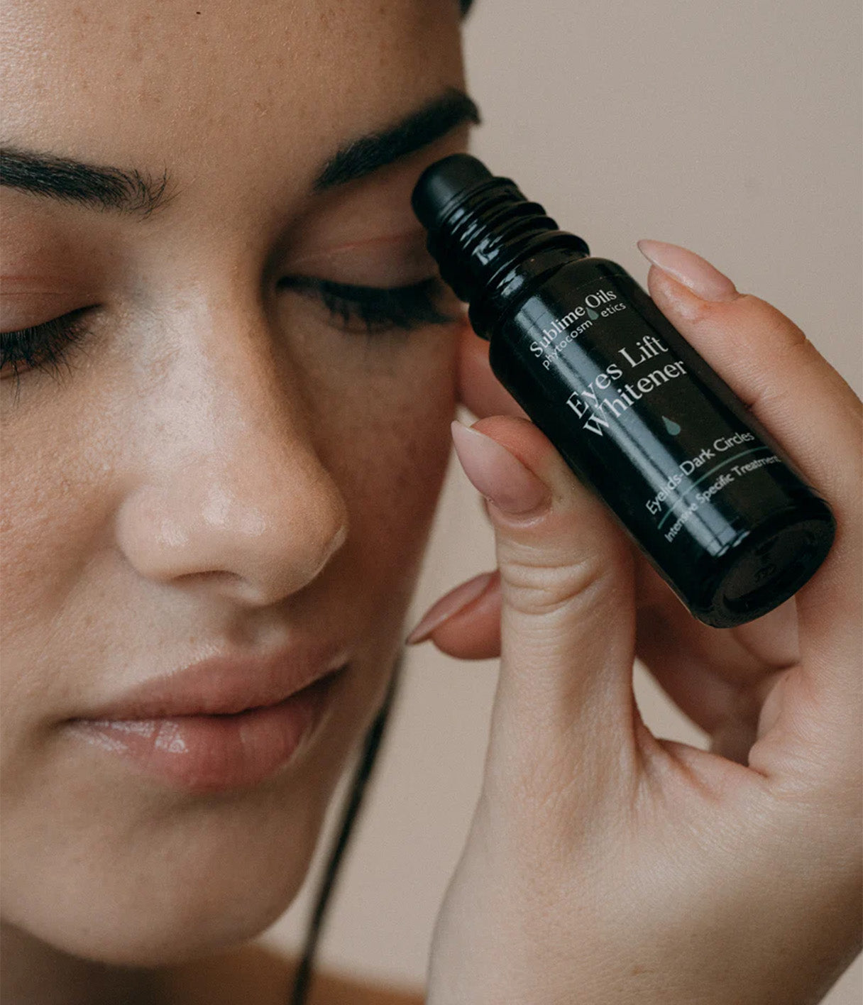 Eyes lift & whitener - Attura