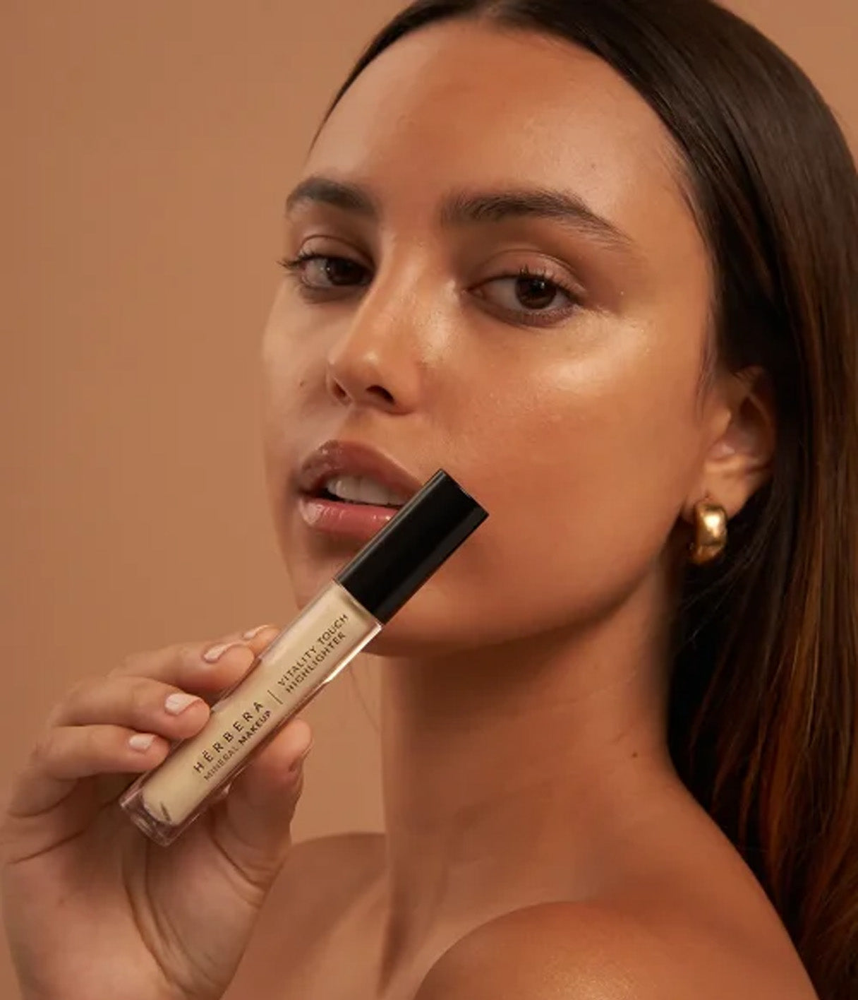 Natural illuminator for face and body