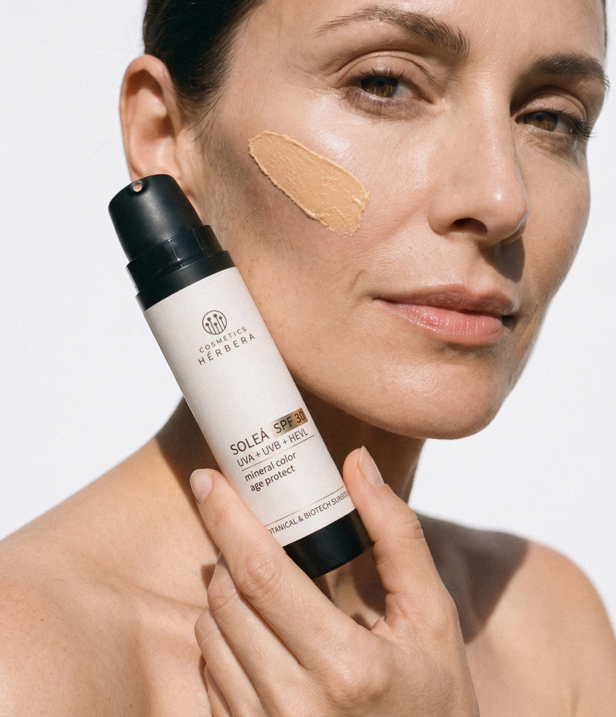 Soleá sun protection with SPF 30